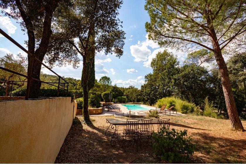 Comorebi Provence Entrecasteaux Eksteriør billede