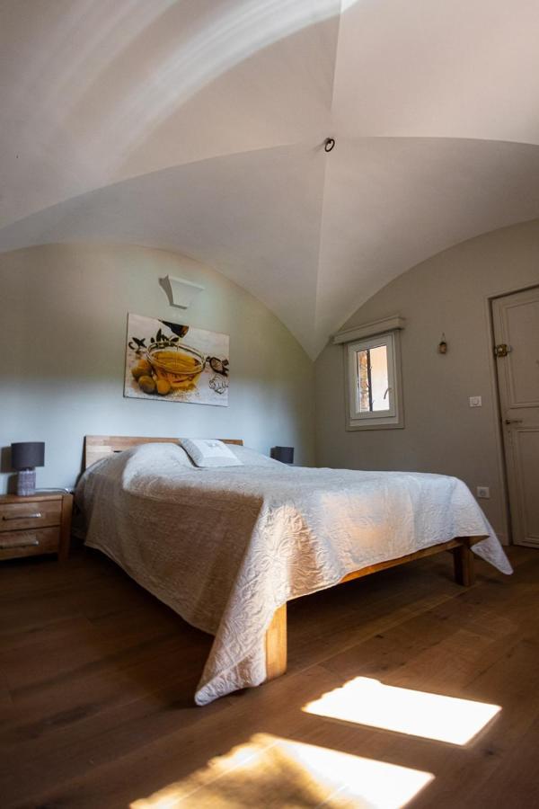 Comorebi Provence Entrecasteaux Eksteriør billede